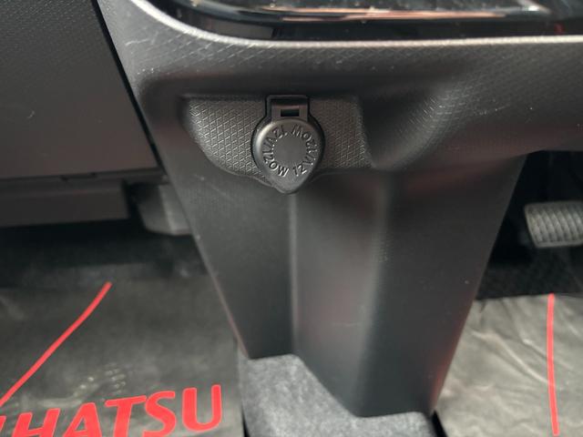 タントカスタムＲＳ１５インチアルミホイール　キーフリーシステム　プッシュボタンスタート　オートエアコン（プッシュ式）　フルＬＥＤヘッドランプ　オート格納式カラードドアミラー　本革巻ステアリングホイール（静岡県）の中古車