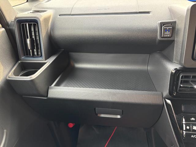 タントカスタムＲＳ１５インチアルミホイール　キーフリーシステム　プッシュボタンスタート　オートエアコン（プッシュ式）　フルＬＥＤヘッドランプ　オート格納式カラードドアミラー　本革巻ステアリングホイール（静岡県）の中古車