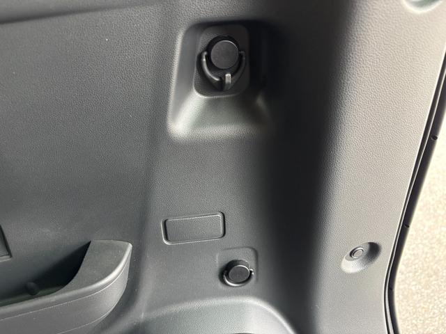 タントカスタムＲＳ１５インチアルミホイール　キーフリーシステム　プッシュボタンスタート　オートエアコン（プッシュ式）　フルＬＥＤヘッドランプ　オート格納式カラードドアミラー　本革巻ステアリングホイール（静岡県）の中古車