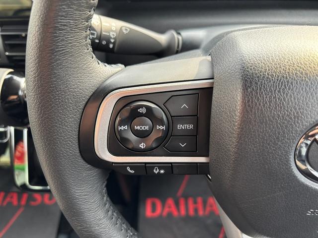 タントカスタムＲＳ１５インチアルミホイール　キーフリーシステム　プッシュボタンスタート　オートエアコン（プッシュ式）　フルＬＥＤヘッドランプ　オート格納式カラードドアミラー　本革巻ステアリングホイール（静岡県）の中古車