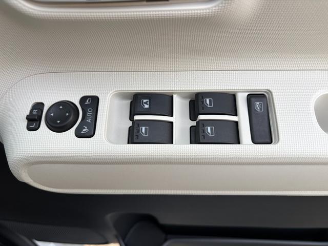 ムーヴキャンバスストライプスＧ１４インチフルホイールキャップ　ＬＥＤヘッドランプ　ＬＥＤフォグランプ　ホっとカップホルダー　両側パワースライドドア　キーフリーシステム　プッシュボタンスタート　ＵＶカットガラス（静岡県）の中古車