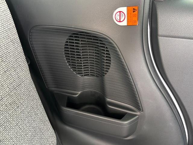 ムーヴキャンバスストライプスＧ１４インチフルホイールキャップ　ＬＥＤヘッドランプ　ＬＥＤフォグランプ　ホっとカップホルダー　両側パワースライドドア　キーフリーシステム　プッシュボタンスタート　ＵＶカットガラス（静岡県）の中古車