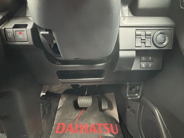 ムーヴＲＳキーフリーシステム　プッシュボタンスタート　ＬＥＤヘッドライト　１５インチアルミホイール　両側パワースライドドア　カラーマルチインフォメーションディスプレイ（静岡県）の中古車