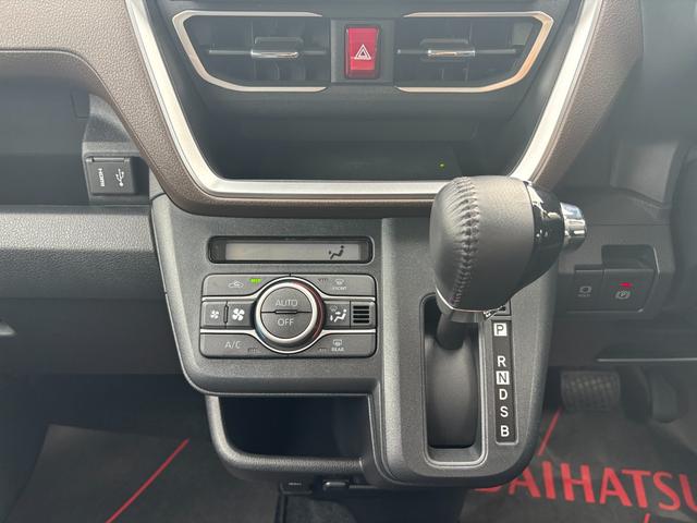 ムーヴＲＳキーフリーシステム　プッシュボタンスタート　ＬＥＤヘッドライト　１５インチアルミホイール　両側パワースライドドア　カラーマルチインフォメーションディスプレイ（静岡県）の中古車