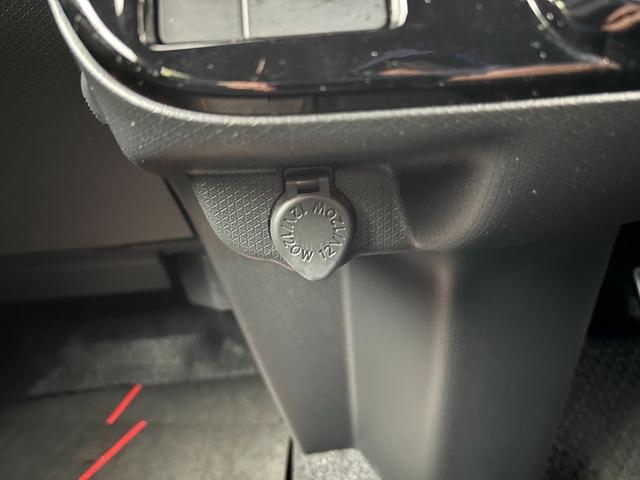 タントカスタムRS15インチアルミホイール キーフリーシステム プッシュボタンスタート オートエアコン(プッシュ式) フルLEDヘッドランプ オート格納式カラードドアミラー 本革巻ステアリングホイール(静岡県)の中古車