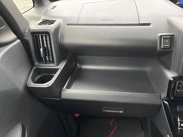 タントカスタムRS15インチアルミホイール キーフリーシステム プッシュボタンスタート オートエアコン(プッシュ式) フルLEDヘッドランプ オート格納式カラードドアミラー 本革巻ステアリングホイール(静岡県)の中古車