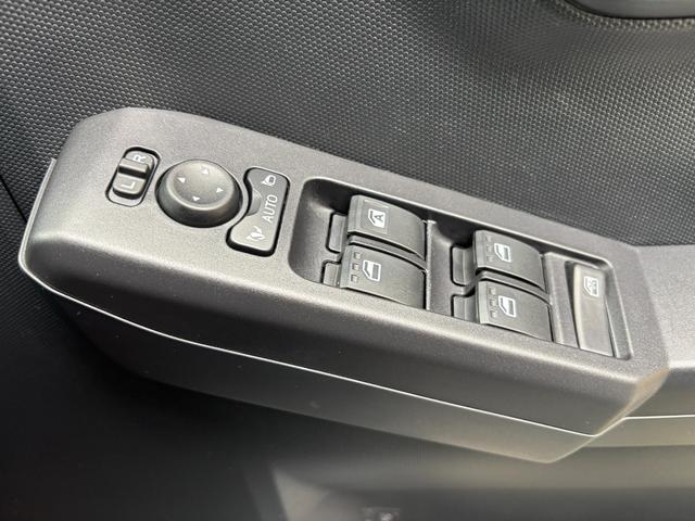 タフトGターボ クロムベンチャー15インチアルミホイール(シルバー塗装) オートレベリング機能付フルLEDヘッドランプ LEDフォグランプ 本革巻ステアリングホイール 本革巻インパネセンターシフト(静岡県)の中古車