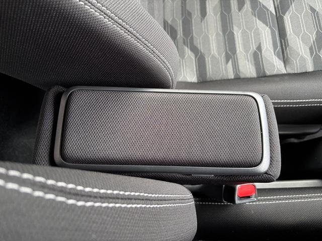 タフトGターボ クロムベンチャー15インチアルミホイール(シルバー塗装) オートレベリング機能付フルLEDヘッドランプ LEDフォグランプ 本革巻ステアリングホイール 本革巻インパネセンターシフト(静岡県)の中古車