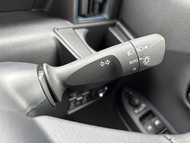 タントＸ１４インチフルホイールキャップ　フルＬＥＤヘッドランプ　オート格納式カラードドアミラー　左側パワースライドドア　ＴＦＴカラーマルチインフォメーションディスプレイ　フルファブリックシート（静岡県）の中古車