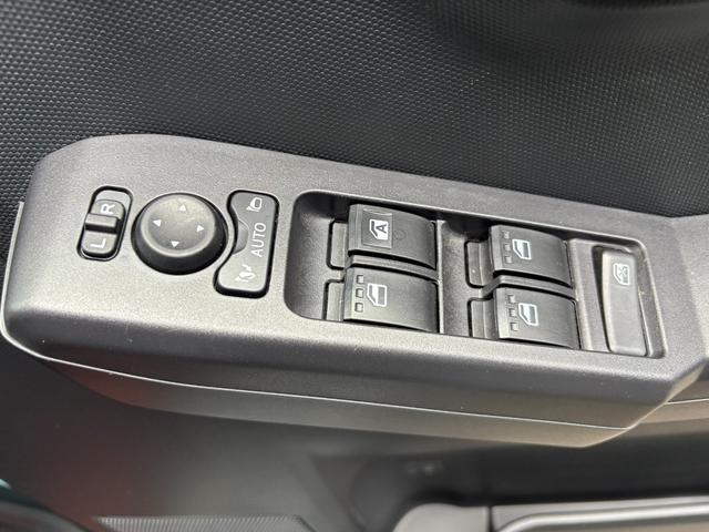 タフトGターボ クロムベンチャー15インチアルミホイール(シルバー塗装) オートレベリング機能付フルLEDヘッドランプ LEDフォグランプ 本革巻ステアリングホイール 本革巻インパネセンターシフト(静岡県)の中古車
