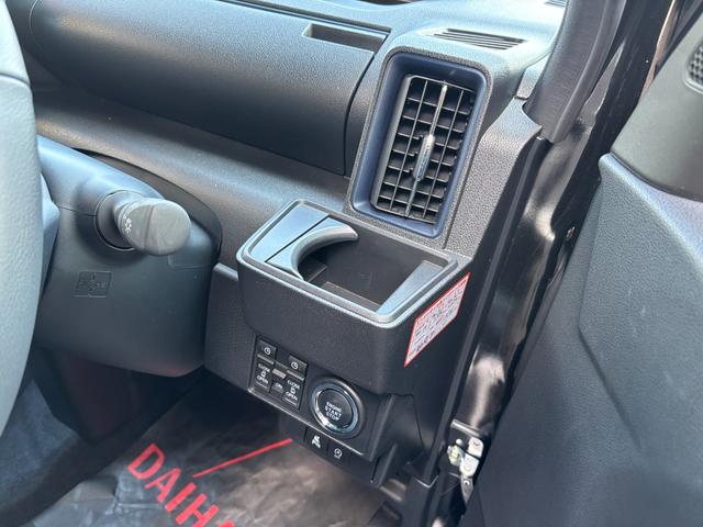 タントカスタムＲＳ１５インチアルミホイール　キーフリーシステム　プッシュボタンスタート　オートエアコン（プッシュ式）　フルＬＥＤヘッドランプ　オート格納式カラードドアミラー　本革巻ステアリングホイール（静岡県）の中古車