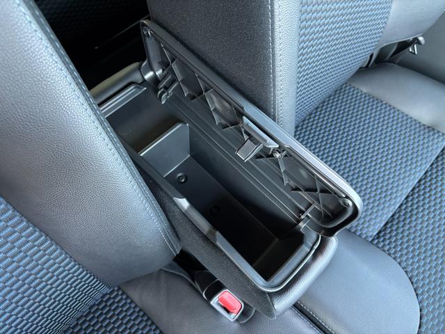 タントカスタムＲＳ１５インチアルミホイール　キーフリーシステム　プッシュボタンスタート　オートエアコン（プッシュ式）　フルＬＥＤヘッドランプ　オート格納式カラードドアミラー　本革巻ステアリングホイール（静岡県）の中古車