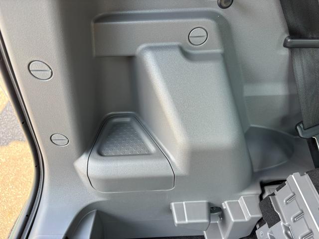 タフトＧ１５インチアルミホイール　オートレベリング機能付フルＬＥＤヘッドランプ　ＬＥＤフォグランプ　本革巻ステアリングホイール　本革巻インパネセンターシフト　ＴＦＴカラーマルチインフォメーションディスプレイ（静岡県）の中古車