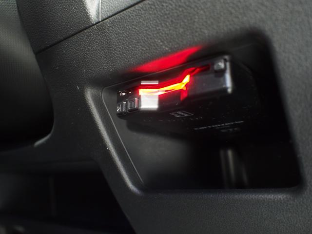 タントカスタムＲＳ　ＳＡ４ＷＤ　ターボ　両側パワースライドドア　ＬＥＤヘッドライト　オートライト　ダイハツ純正ナビ　バックモニター　キーフリー　ＥＴＣ車載器　オートエアコン　アイドリングストップ　アルミホイール　ＶＳＣ（北海道）の中古車