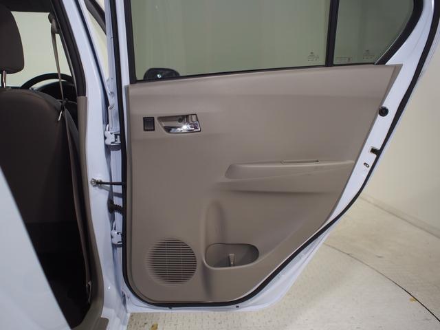 ミライースＸｆ４ＷＤ　夏冬タイヤ　キーレスエントリー　ＣＤチューナー　パワーウィンドウ　電動可倒式ドアミラー　デジタルメーター（北海道）の中古車