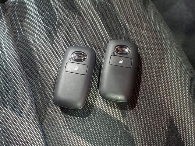 タフトＧ　クロムベンチャー４ＷＤ　スマートアシスト　ＬＥＤヘッドライト　オートライト　オートエアコン　オーディオレス　運転席助手席シートヒーター　電動パーキングブレーキ　前後コーナーセンサー　アイドリングストップ（北海道）の中古車