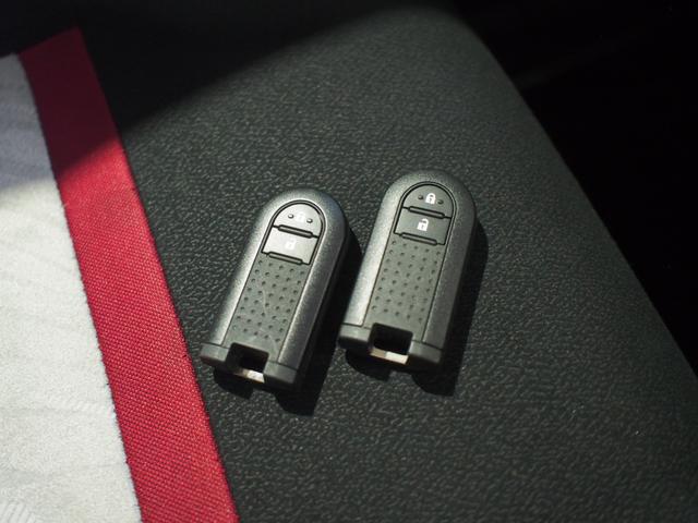 ブーンシルク　ＳＡII４ＷＤ　スマートアシスト　ＬＥＤヘッドライト　オートライト　オートエアコン　ダイハツ純正ナビ　バックモニター　前後録画ドライブレコーダー　キーフリーシステム　アイドリングストップ（北海道）の中古車