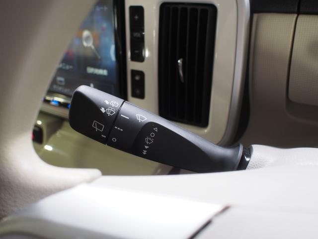 ムーヴキャンバスＧホワイトアクセントＶＳ　ＳＡIII４ＷＤ　スマートアシスト　両側パワースライドドア　カーナビ　パノラマモニター　運転席シートヒーター　ＬＥＤヘッドライト　オートライト　オートエアコン　キーフリーシステム　アイドリングストップ（北海道）の中古車