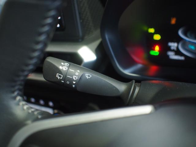 ロッキープレミアムＧ　ＨＥＶ２ＷＤ　スマートアシスト　夏冬タイヤ　ＬＥＤヘッドライト　オートライト　オートエアコン　ダイハツ純正カーナビ　パノラマモニター　キーフリーシステム　クルーズコントロール（北海道）の中古車