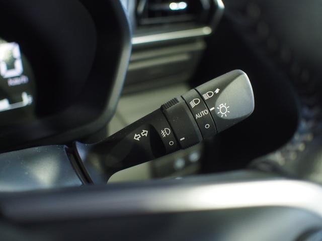 ロッキープレミアムＧ　ＨＥＶ２ＷＤ　スマートアシスト　夏冬タイヤ　ＬＥＤヘッドライト　オートライト　オートエアコン　ダイハツ純正カーナビ　パノラマモニター　キーフリーシステム　クルーズコントロール（北海道）の中古車