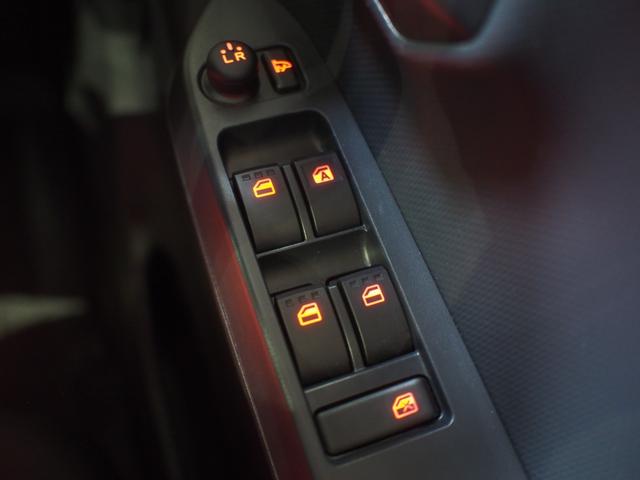 ミライースＸ　ＳＡIII４ＷＤ　スマートアシスト　夏冬タイヤ　ＬＥＤヘッドライト　オートライト　ＣＤチューナー　デジタルメーター　キーレスエントリー　前後コーナーセンサー　電動格納式ドアミラー　アイドリングストップ（北海道）の中古車