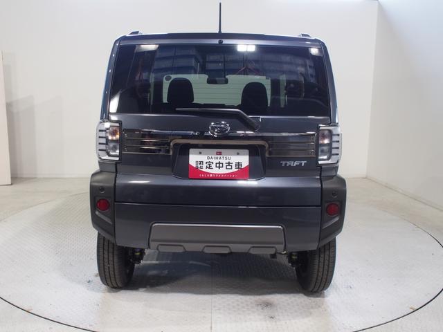 タフトＧターボ　ダーククロムベンチャー４ＷＤ　ガラスルーフ　ＬＥＤヘッドライト　オートライト　オートエアコン　オーディオレス　運転席助手席シートヒーター　前後コーナーセンサー　アルミホイール　アイドリングストップ（北海道）の中古車