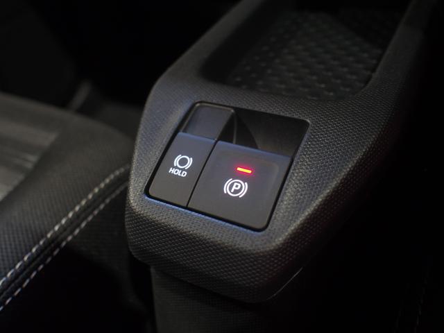 タフトＧターボ　ダーククロムベンチャー４ＷＤ　ガラスルーフ　ＬＥＤヘッドライト　オートライト　オートエアコン　オーディオレス　運転席助手席シートヒーター　前後コーナーセンサー　アルミホイール　アイドリングストップ（北海道）の中古車
