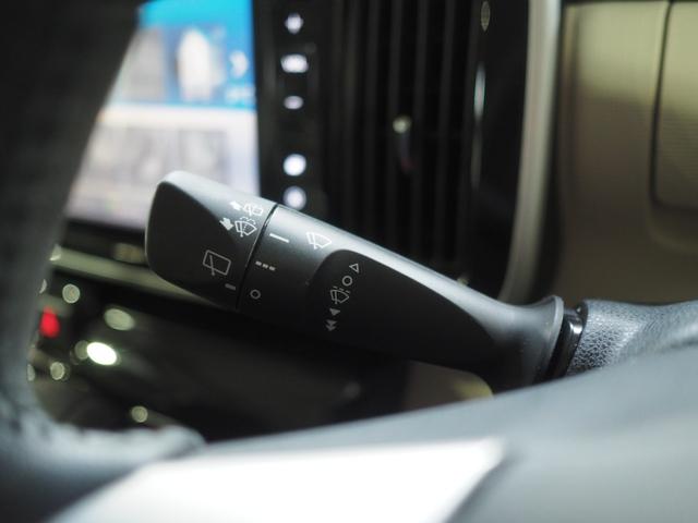 ムーヴキャンバスＧブラックインテリアリミテッド　ＳＡIII４ＷＤ　スマートアシスト　両側パワースライドドア　ＬＥＤヘッドライト　オートライト　オートエアコン　ダイハツ純正ナビ　パノラマモニター　アイドリングストップ　ＶＳＣ（横滑り抑制機能）（北海道）の中古車