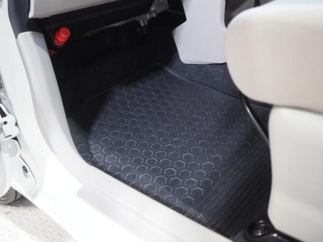 ムーヴＬ　ＳＡIII４ＷＤ　スマートアシスト　夏冬タイヤ　キーレスエントリー　ＤＶＤ／ＵＳＢ／ＣＤオーディオ　前方録画ドライブレコーダー　運転席シートヒーター　電動可倒式ドアミラー　アイドリングストップ（北海道）の中古車