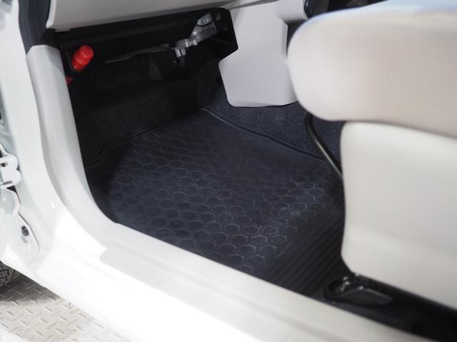 ムーヴＬ　ＳＡIII４ＷＤ　スマートアシスト　夏冬タイヤ　キーレスエントリー　ＤＶＤ／ＵＳＢ／ＣＤオーディオ　前方録画ドライブレコーダー　運転席シートヒーター　電動可倒式ドアミラー　アイドリングストップ（北海道）の中古車