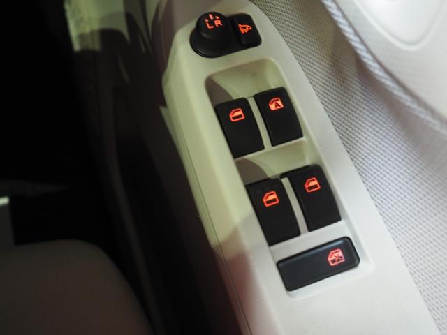 ムーヴＬ　ＳＡIII４ＷＤ　スマートアシスト　夏冬タイヤ　キーレスエントリー　ＤＶＤ／ＵＳＢ／ＣＤオーディオ　前方録画ドライブレコーダー　運転席シートヒーター　電動可倒式ドアミラー　アイドリングストップ（北海道）の中古車
