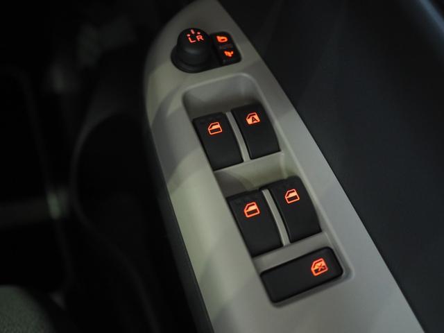 ブーンシルク　ＳＡII４ＷＤ　スマートアシスト　夏冬タイヤ　ＬＥＤヘッドライト　ＬＥＤフォグランプ　ＵＳＢチューナー　リモコンエンジンスターター　キーフリーシステム　運転席シートヒーター　アイドリングストップ（北海道）の中古車