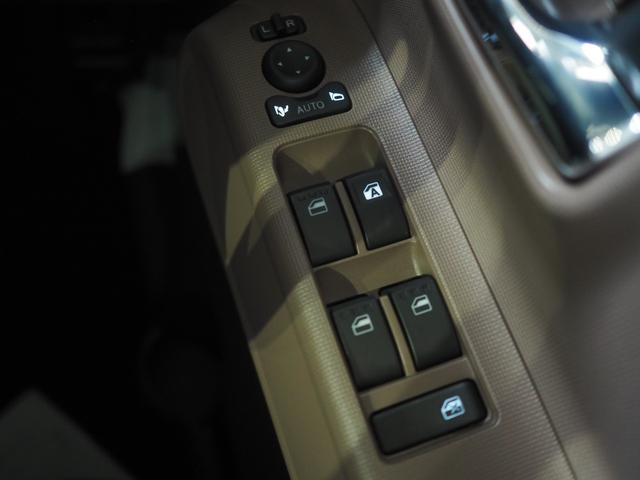 ムーヴキャンバスセオリーＧ４ＷＤ　両側パワースライドドア　ＬＥＤヘッドライト　オートライト　オートエアコン　オーディオレス　運転席助手席シートヒーター　電動パーキングブレーキ　ＵＳＢ給電ソケット　アイドリングストップ（北海道）の中古車