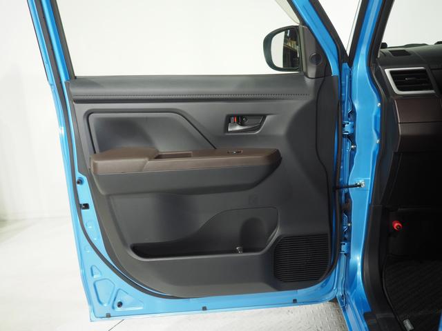 トールＧ　ＳＡII４ＷＤ　スマートアシスト　オートライト　オートエアコン　ダイハツ純正ナビ　パノラマモニター　リモコンエンジンスターター　クルーズコントロール　ＥＴＣ車載器　アルミホイール　アイドリングストップ（北海道）の中古車