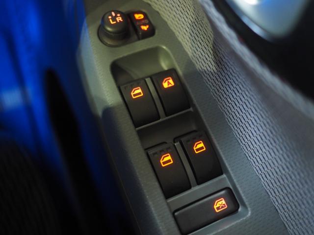 ムーヴカスタムＲＳ　ハイパーＳＡII４ＷＤ　ターボ　夏冬タイヤ　ＬＥＤヘッドライト　オートライト　カーナビ　バックモニター　ドライブレコーダー　ＥＴＣ車載器　キーフリーシステム　運転席シートヒーター　オートエアコン　アイドリングストップ（北海道）の中古車