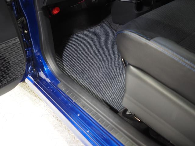 ムーヴカスタムＲＳ　ハイパーＳＡII４ＷＤ　ターボ　夏冬タイヤ　ＬＥＤヘッドライト　オートライト　カーナビ　バックモニター　ドライブレコーダー　ＥＴＣ車載器　キーフリーシステム　運転席シートヒーター　オートエアコン　アイドリングストップ（北海道）の中古車