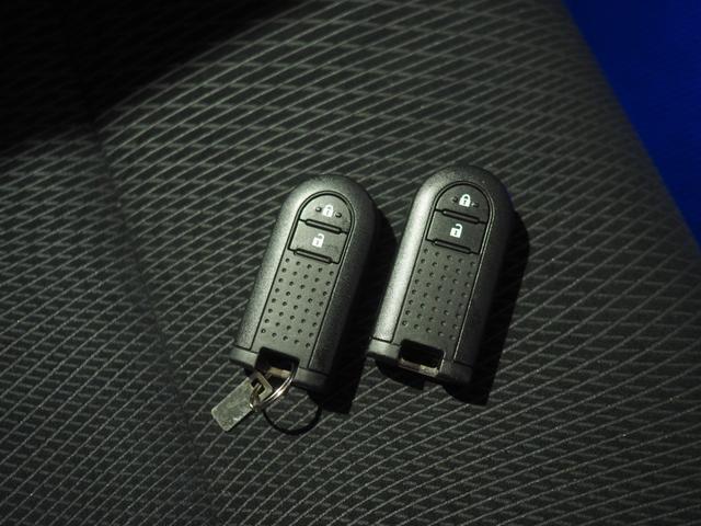 ムーヴカスタムＲＳ　ハイパーＳＡII４ＷＤ　ターボ　夏冬タイヤ　ＬＥＤヘッドライト　オートライト　カーナビ　バックモニター　ドライブレコーダー　ＥＴＣ車載器　キーフリーシステム　運転席シートヒーター　オートエアコン　アイドリングストップ（北海道）の中古車