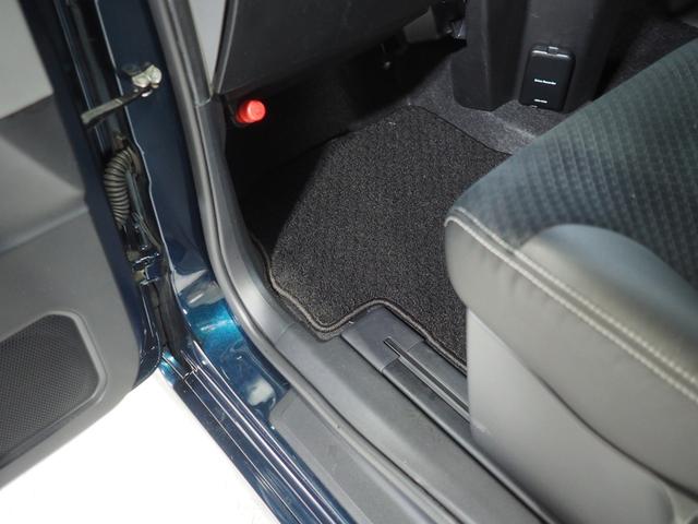 タントカスタムXセレクション4WD 両側パワースライドドア ダイハツ純正ナビ パノラマモニター ナビ連動ドライブレコーダー 後席フリップダウンモニター リモコンエンジンスターター シートヒーター スマートアシスト(北海道)の中古車