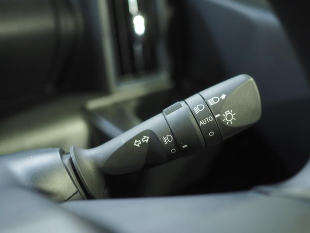 タントカスタムＸ４ＷＤ　両側パワースライドドア　ＬＥＤヘッドライト　オートライト　オートエアコン　オーディオレス　運転席助手席シートヒーター　前後コーナーセンサー　電動パーキングブレーキ　アイドリングストップ（北海道）の中古車