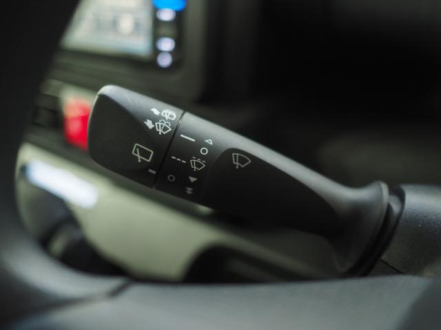 タントＸ４ＷＤ　両側スライドドア左電動　ＬＥＤヘッドライト　オートライト　ダイハツ純正ナビ　バックモニター　ナビ連動ドライブレコーダー　キーフリーシステム　シートヒーター　アイドリングストップ（北海道）の中古車