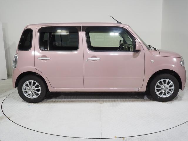 ミラココアココアＬ４ＷＤ　カーナビ　バックモニター　キーレスエントリー　電動格納ドアミラー　運転席ハイトアジャスタ　チルトステアリング　アルミホイール　アイドリングストップ（北海道）の中古車