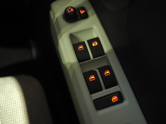 ミラココアココアＬ４ＷＤ　カーナビ　バックモニター　キーレスエントリー　電動格納ドアミラー　運転席ハイトアジャスタ　チルトステアリング　アルミホイール　アイドリングストップ（北海道）の中古車