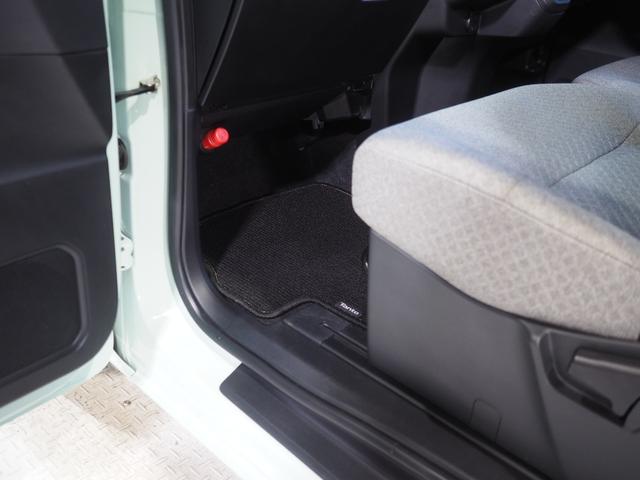 タントＸ４ＷＤ　両側スライドドア左電動　ＬＥＤヘッドライト　オートライト　ＣＤチューナー　リモコンエンジンスターター　運転席助手席シートヒーター　後席テーブル　キーフリーシステム　アイドリングストップ（北海道）の中古車