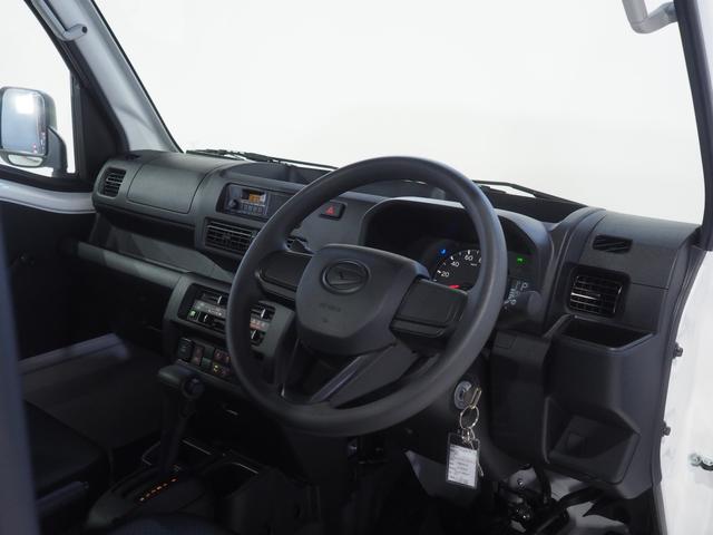 ハイゼットトラックスタンダードパートタイム４ＷＤ　夏冬タイヤ　ＡＭ／ＦＭラジオ　前後コーナーセンサー　アイドリングストップ　ＶＳＣ（横滑り抑制機能）　スマートアシスト（北海道）の中古車