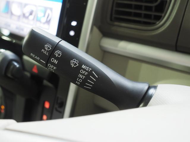 タントＧ４ＷＤ　夏冬タイヤ　両側パワースライドドア　ダイハツ純正ナビ　バックモニター　リモコンエンジンスターター　オートライト　オートエアコン　キーフリーシステム　アイドリングストップ（北海道）の中古車