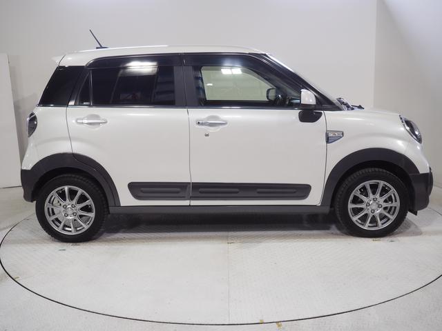 キャストアクティバＧ　ターボ　ＳＡII４ＷＤ　夏冬タイヤ　ダイハツ純正ナビ　バックモニター　リモコンエンジンスターター　キーフリーシステム　ＬＥＤヘッドライト　オートライト　オートエアコン　アイドリングストップ　ＶＳＣ（横滑り抑制機能）（北海道）の中古車