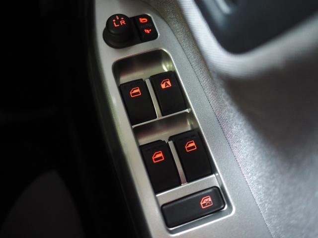 キャストアクティバＧ　ターボ　ＳＡII４ＷＤ　夏冬タイヤ　ダイハツ純正ナビ　バックモニター　リモコンエンジンスターター　キーフリーシステム　ＬＥＤヘッドライト　オートライト　オートエアコン　アイドリングストップ　ＶＳＣ（横滑り抑制機能）（北海道）の中古車