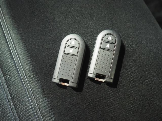 キャストアクティバＧ　ターボ　ＳＡII４ＷＤ　夏冬タイヤ　ダイハツ純正ナビ　バックモニター　リモコンエンジンスターター　キーフリーシステム　ＬＥＤヘッドライト　オートライト　オートエアコン　アイドリングストップ　ＶＳＣ（横滑り抑制機能）（北海道）の中古車