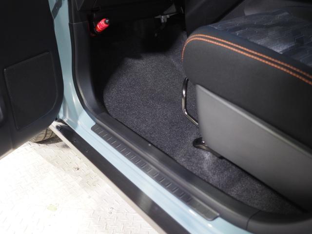 タフトG4WD ダイハツ純正ナビ バックモニター ガラスルーフ LEDヘッドライト オートライト オートエアコン 運転席助手席シートヒーター キーフリーシステム アイドリングストップ アルミホイール(北海道)の中古車