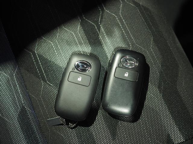 タフトG4WD ダイハツ純正ナビ バックモニター ガラスルーフ LEDヘッドライト オートライト オートエアコン 運転席助手席シートヒーター キーフリーシステム アイドリングストップ アルミホイール(北海道)の中古車